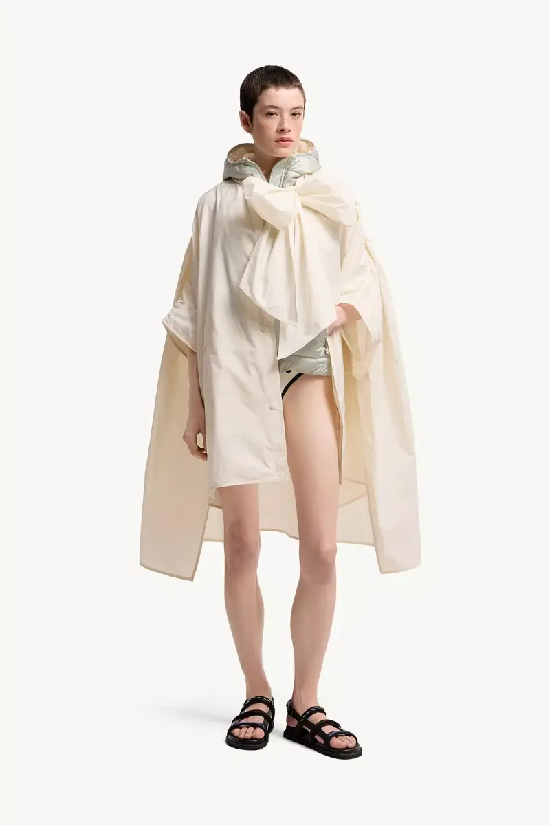 Moncler Lightweight Taffeta Cape | Thumbnail 3