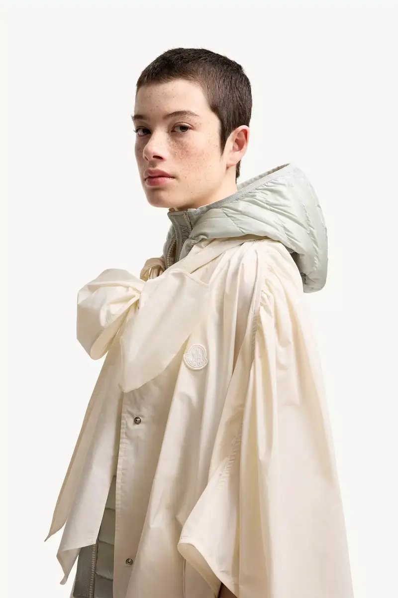 Moncler Lightweight Taffeta Cape | Thumbnail 4