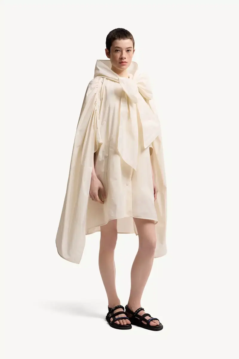 Moncler Lightweight Taffeta Cape | Thumbnail 5
