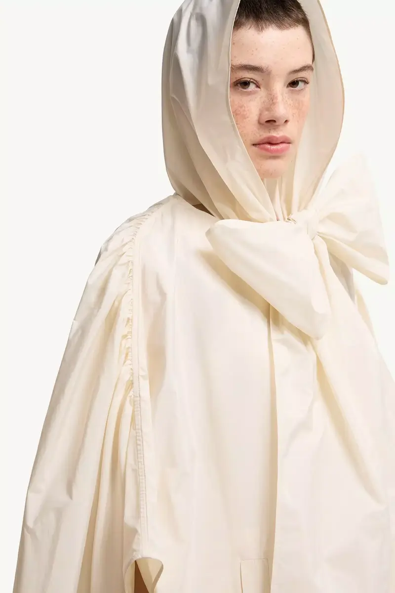 Moncler Lightweight Taffeta Cape | Thumbnail 7