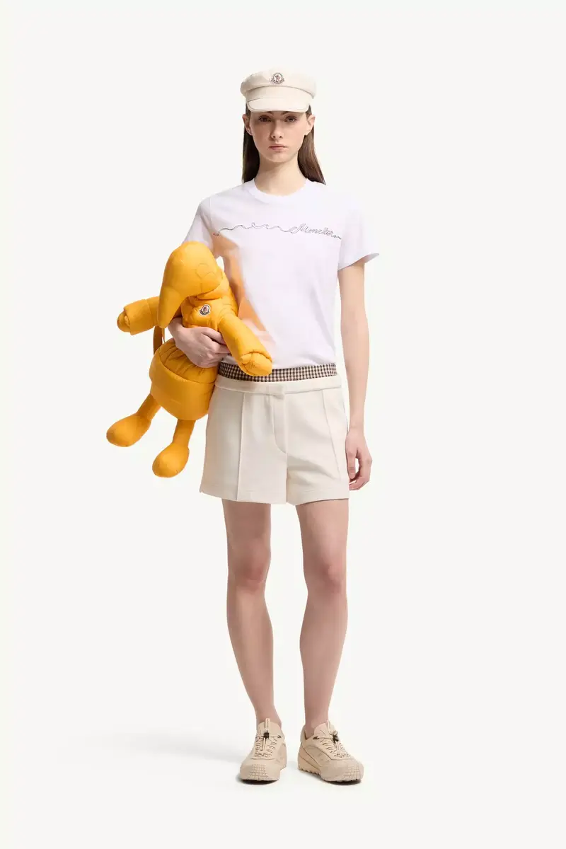 Moncler Ribbon Logo Cotton T-shirt | Thumbnail 2 Moncler Ribbon Logo Cotton T-shirt | Thumbnail 2