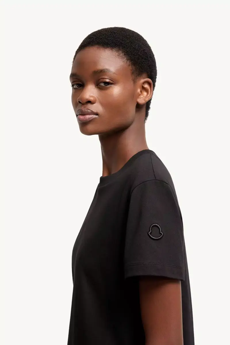 Moncler Embroidered Logo Cotton T-shirt | Thumbnail 3 Moncler Embroidered Logo Cotton T-shirt | Thumbnail 3
