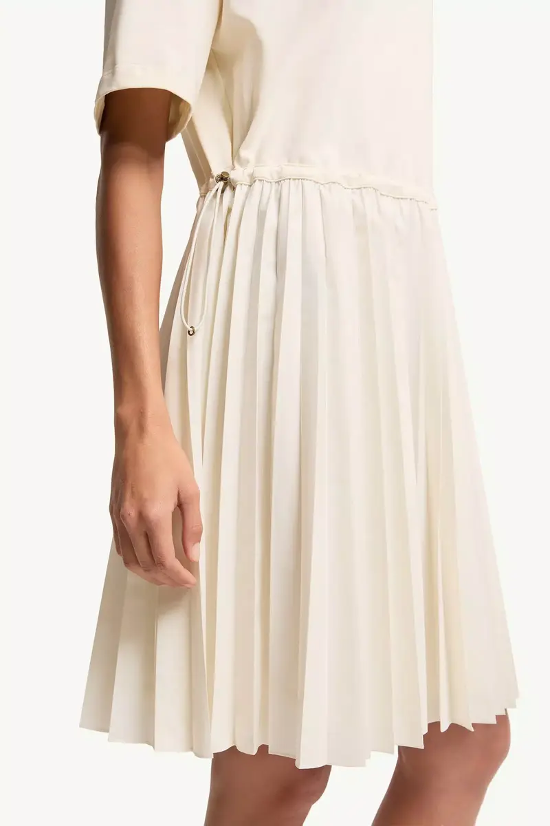 Moncler Pleated Cotton Midi Dress | Thumbnail 6