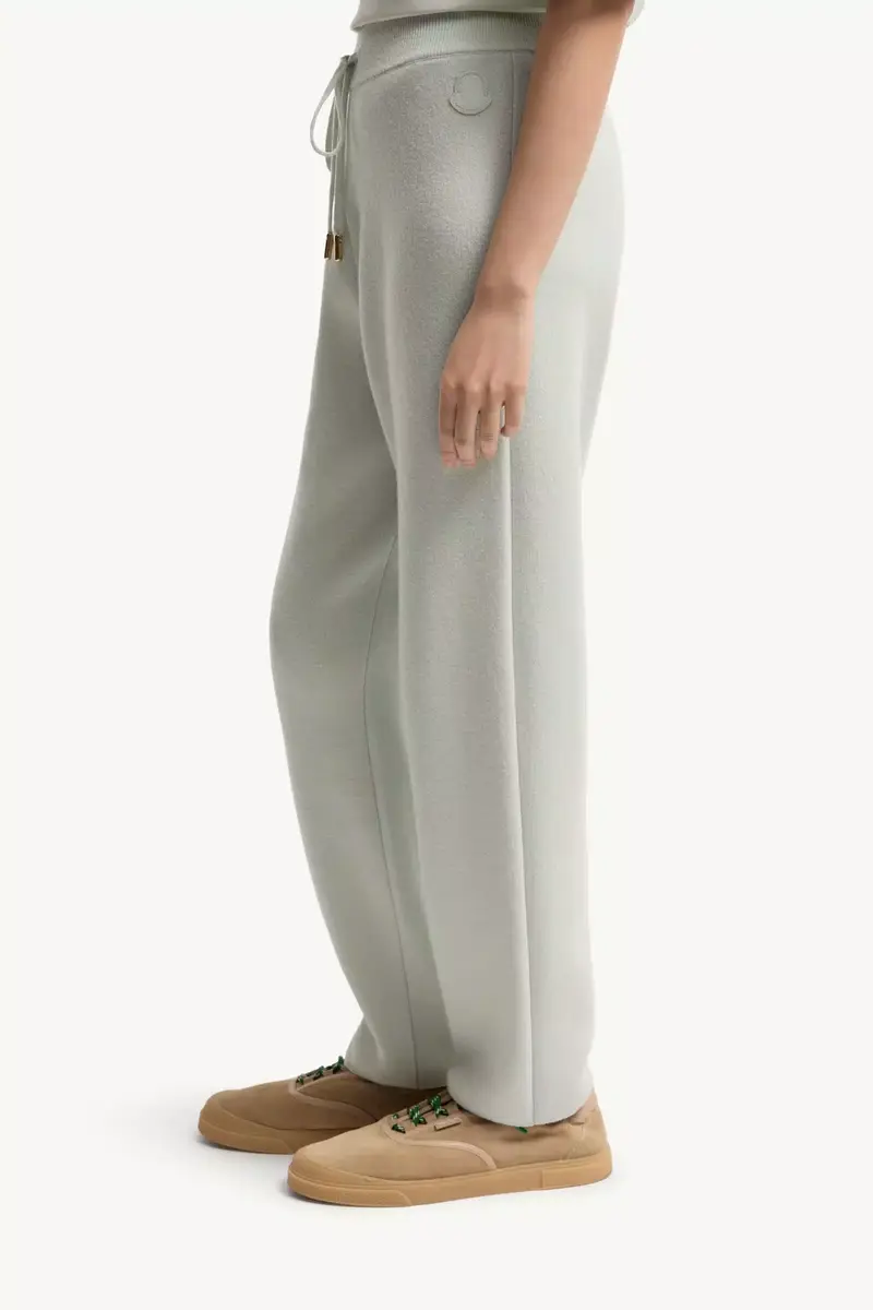 Moncler Wool & Cashmere Blend Cropped Jogging Pants | Thumbnail 3 Moncler Wool & Cashmere Blend Cropped Jogging Pants | Thumbnail 3
