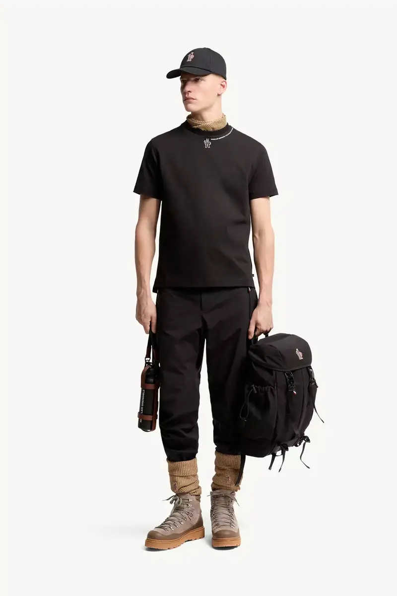 Moncler Grenoble Logo Cotton T-shirt | Thumbnail 3 Moncler Grenoble Logo Cotton T-shirt | Thumbnail 3