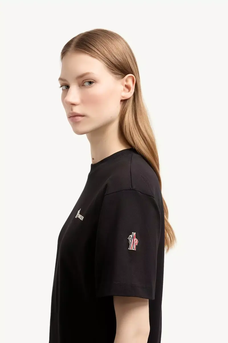 Moncler Grenoble Logo Cotton T-shirt | Thumbnail 4 Moncler Grenoble Logo Cotton T-shirt | Thumbnail 4