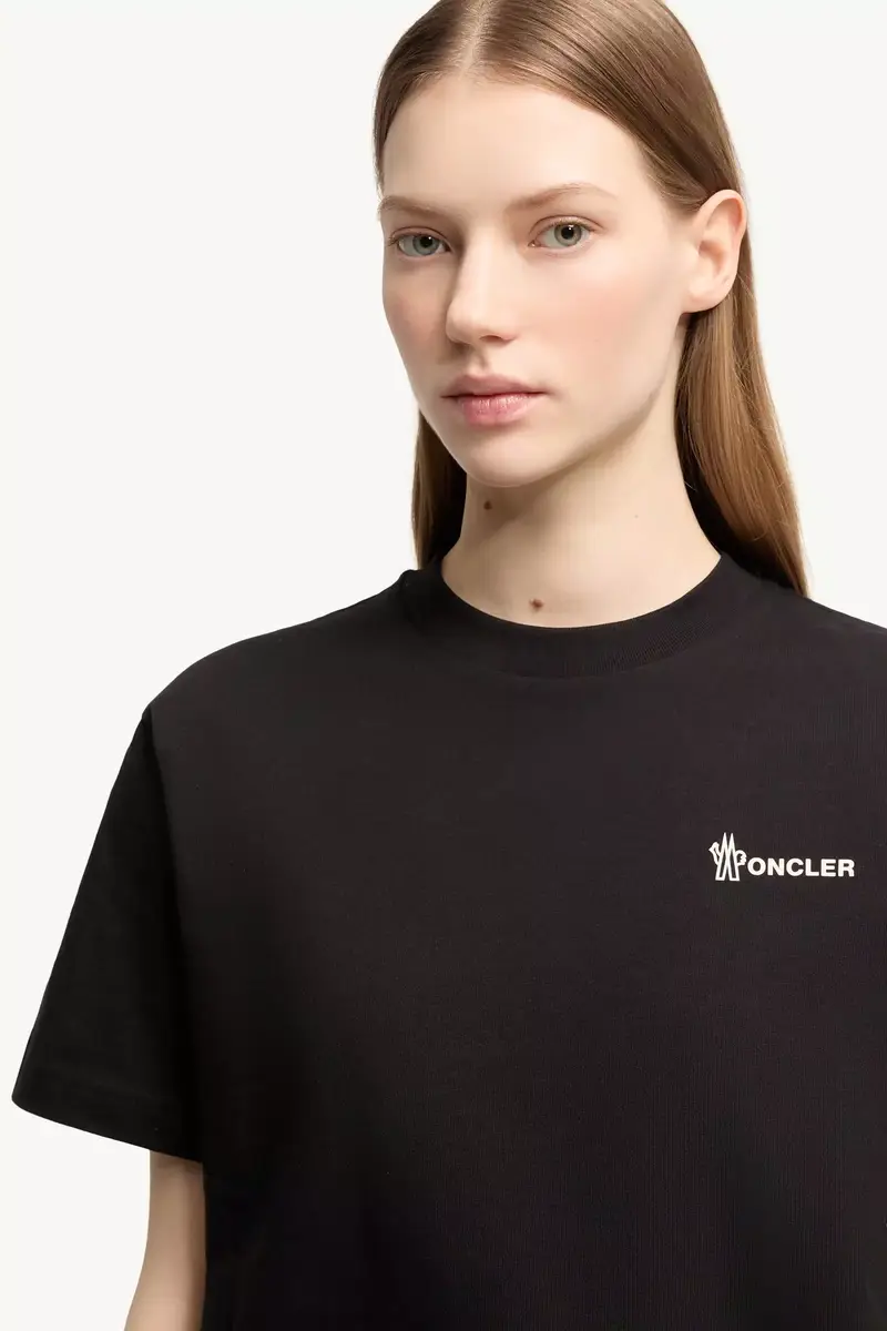 Moncler Grenoble Logo Cotton T-shirt | Thumbnail 7 Moncler Grenoble Logo Cotton T-shirt | Thumbnail 7