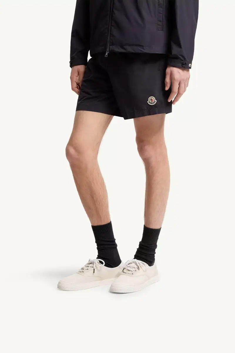 Moncler Vera Leisure Nylon Sneakers | Thumbnail 3 Moncler Vera Leisure Nylon Sneakers | Thumbnail 3
