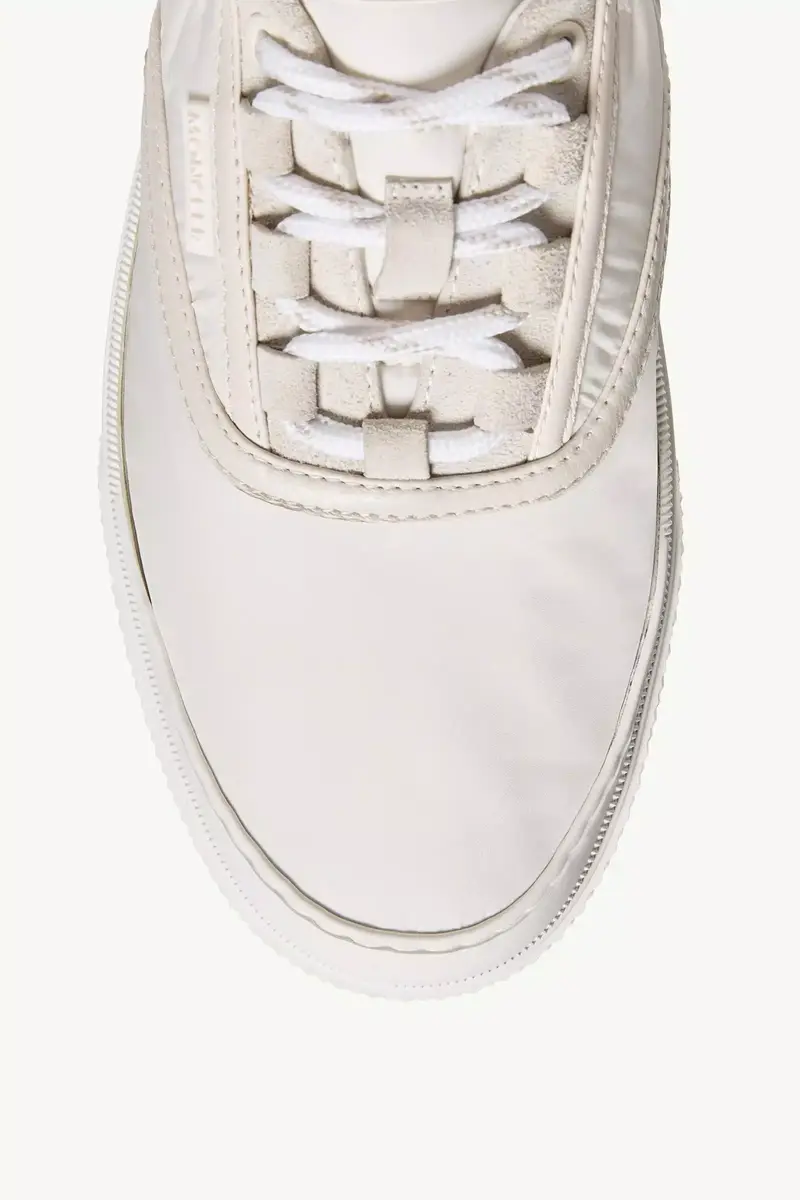 Moncler Vera Leisure Padded Sneakers | Thumbnail 4 Moncler Vera Leisure Padded Sneakers | Thumbnail 4