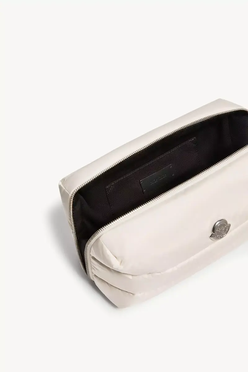 Moncler Caradoc Quilted Beauty Case | Thumbnail 5 Moncler Caradoc Quilted Beauty Case | Thumbnail 5