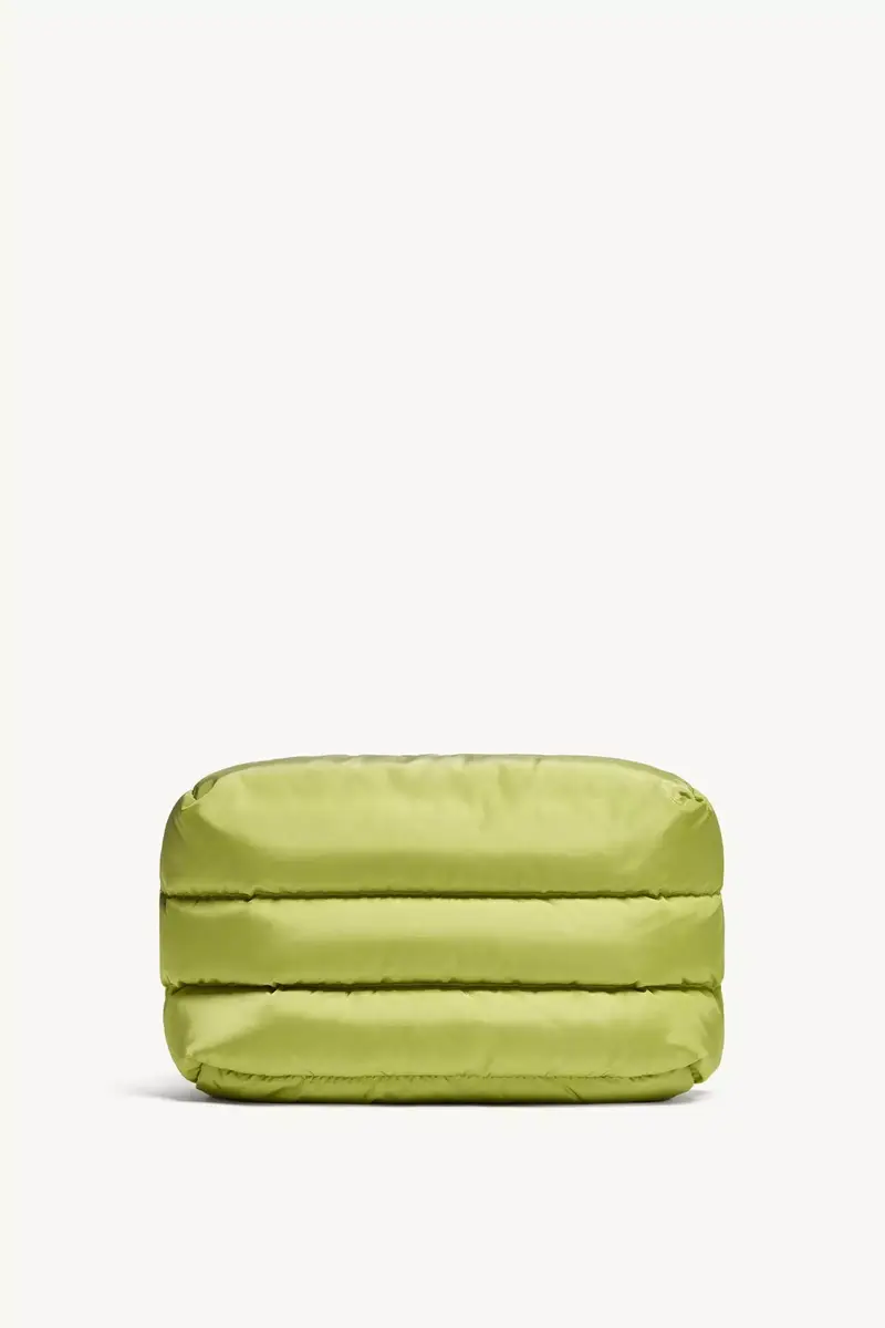 Moncler Caradoc Quilted Beauty Case | Thumbnail 4 Moncler Caradoc Quilted Beauty Case | Thumbnail 4