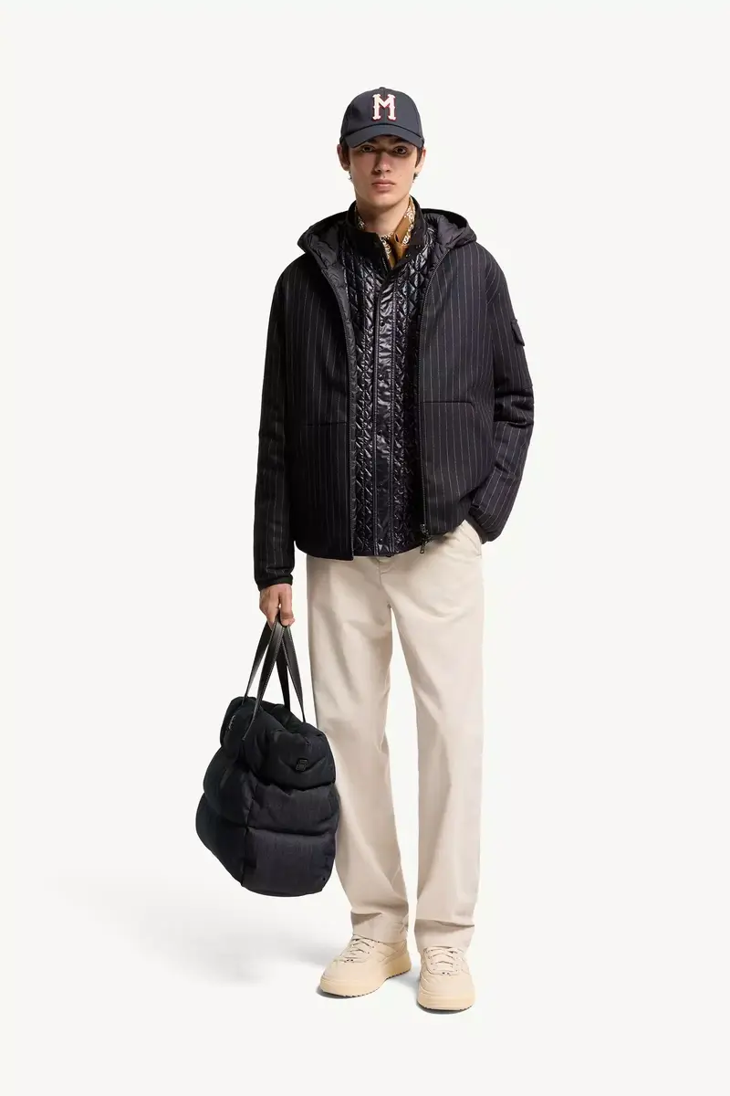 Moncler Ceze Reversible Hooded Short Jacket | Thumbnail 3 Moncler Ceze Reversible Hooded Short Jacket | Thumbnail 3