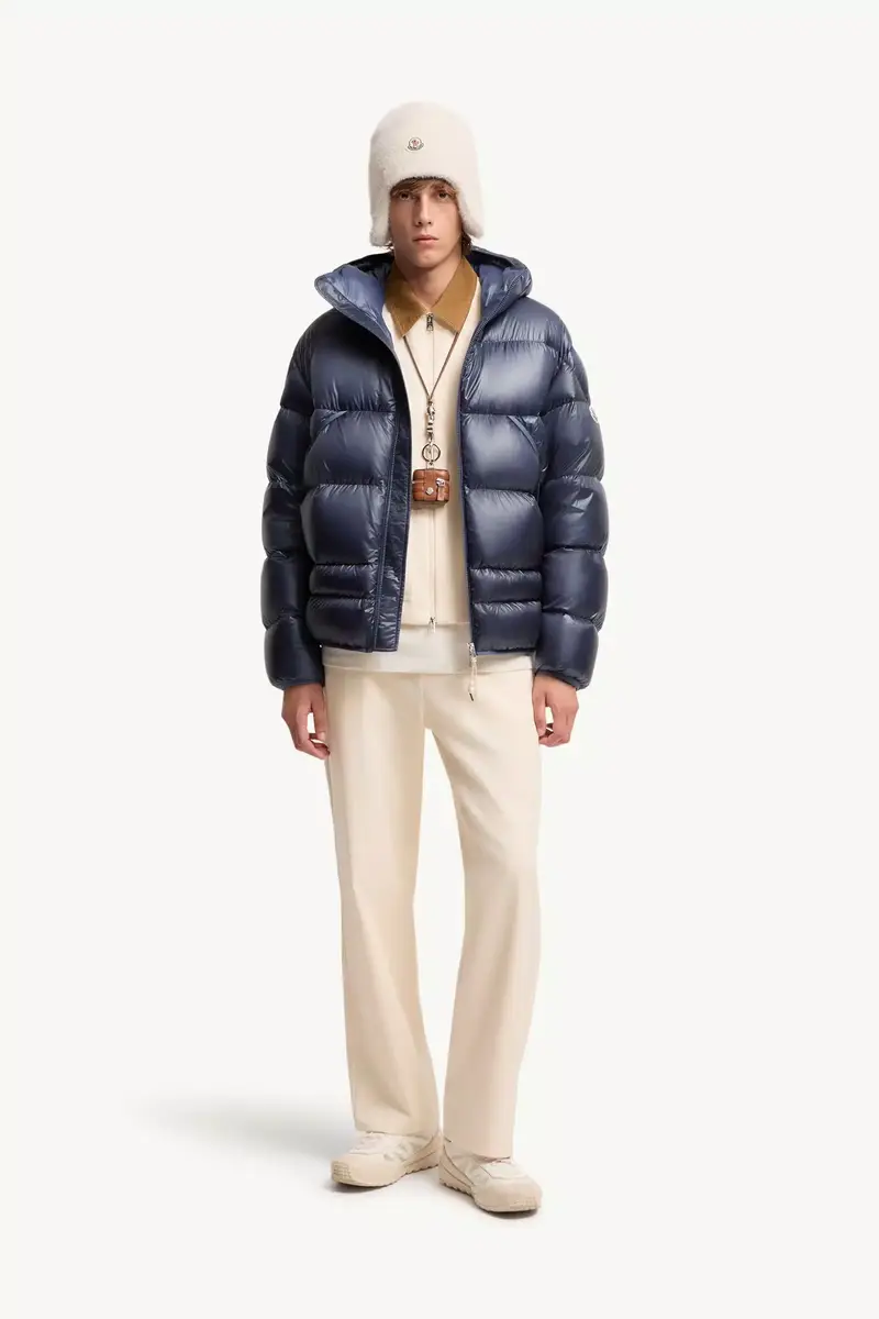 Moncler Anapo Hooded Short Down Jacket | Thumbnail 3