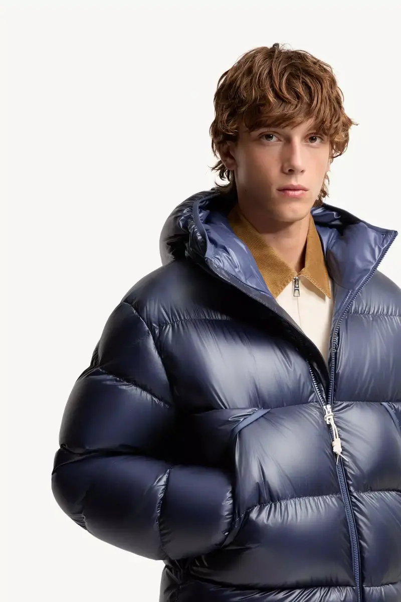 Moncler Anapo Hooded Short Down Jacket | Thumbnail 7