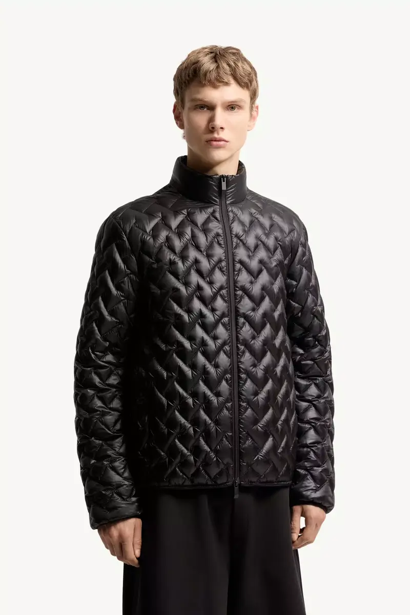 Moncler Gamma Packable Short Down Jacket | Thumbnail 5