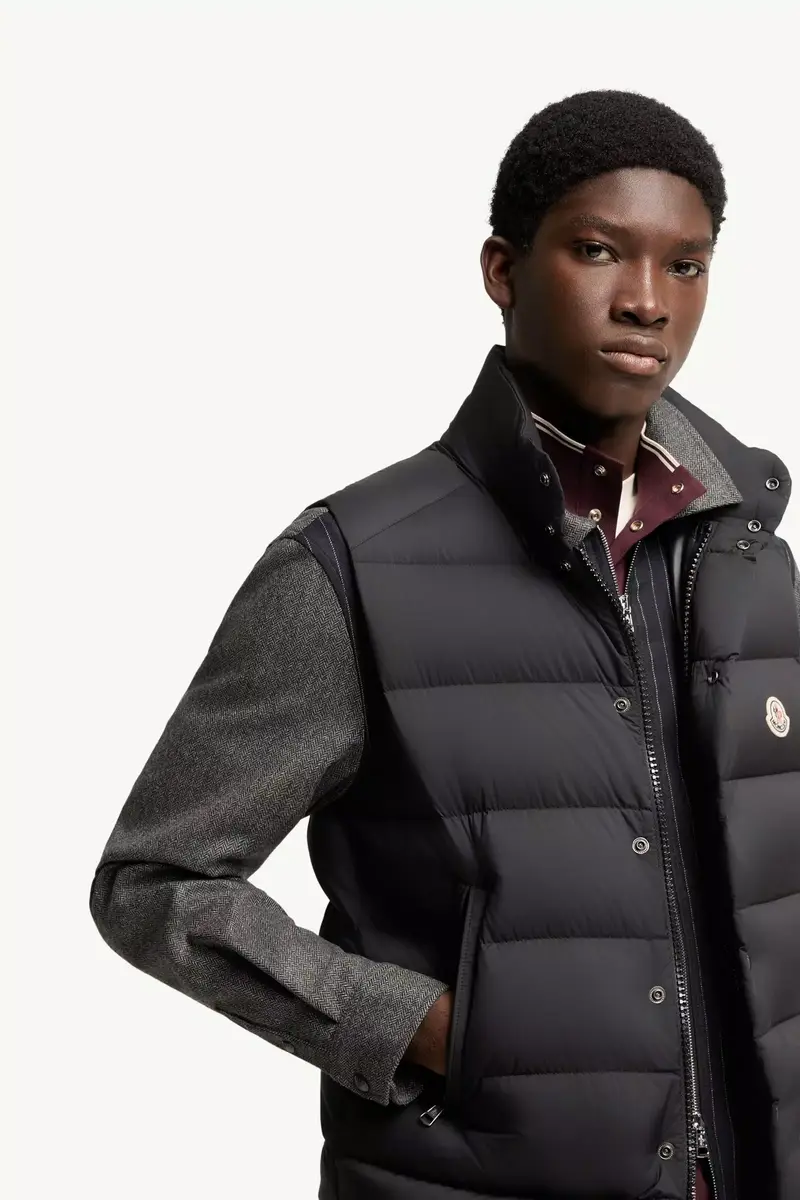 Moncler Tibb Down Vest | Thumbnail 7
