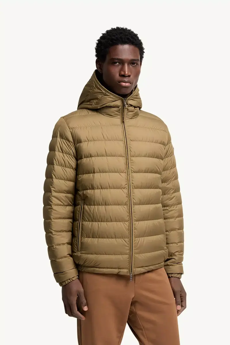 Moncler Solienn Hooded Short Down Jacket | Thumbnail 5