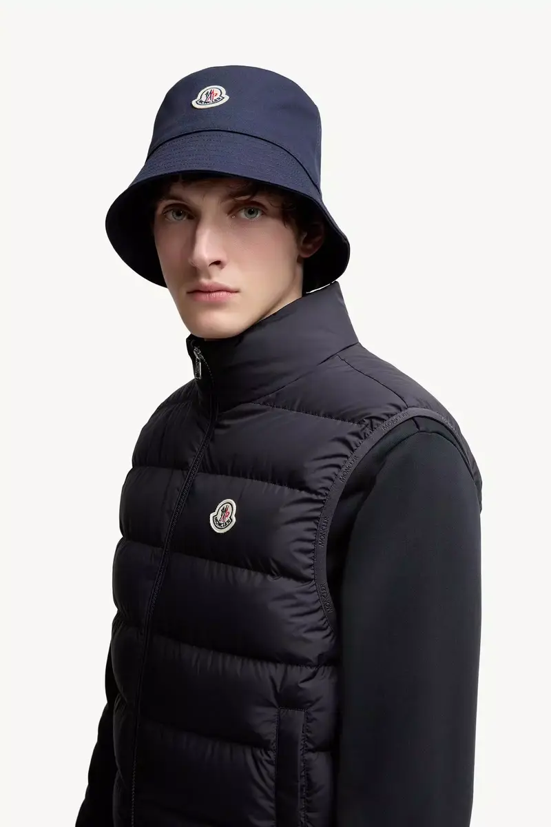 Moncler Contrin Down Vest | Thumbnail 4