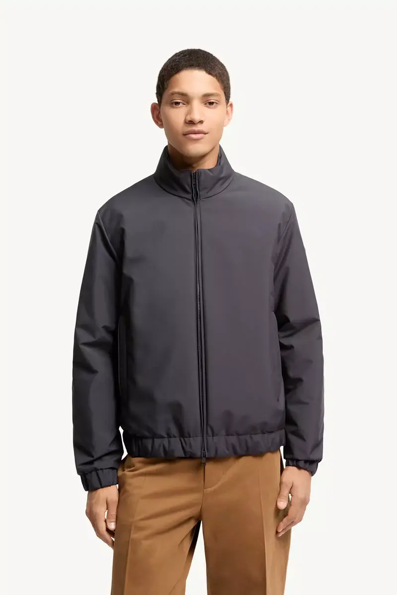 Moncler Luserna Short Down Jacket | Thumbnail 5