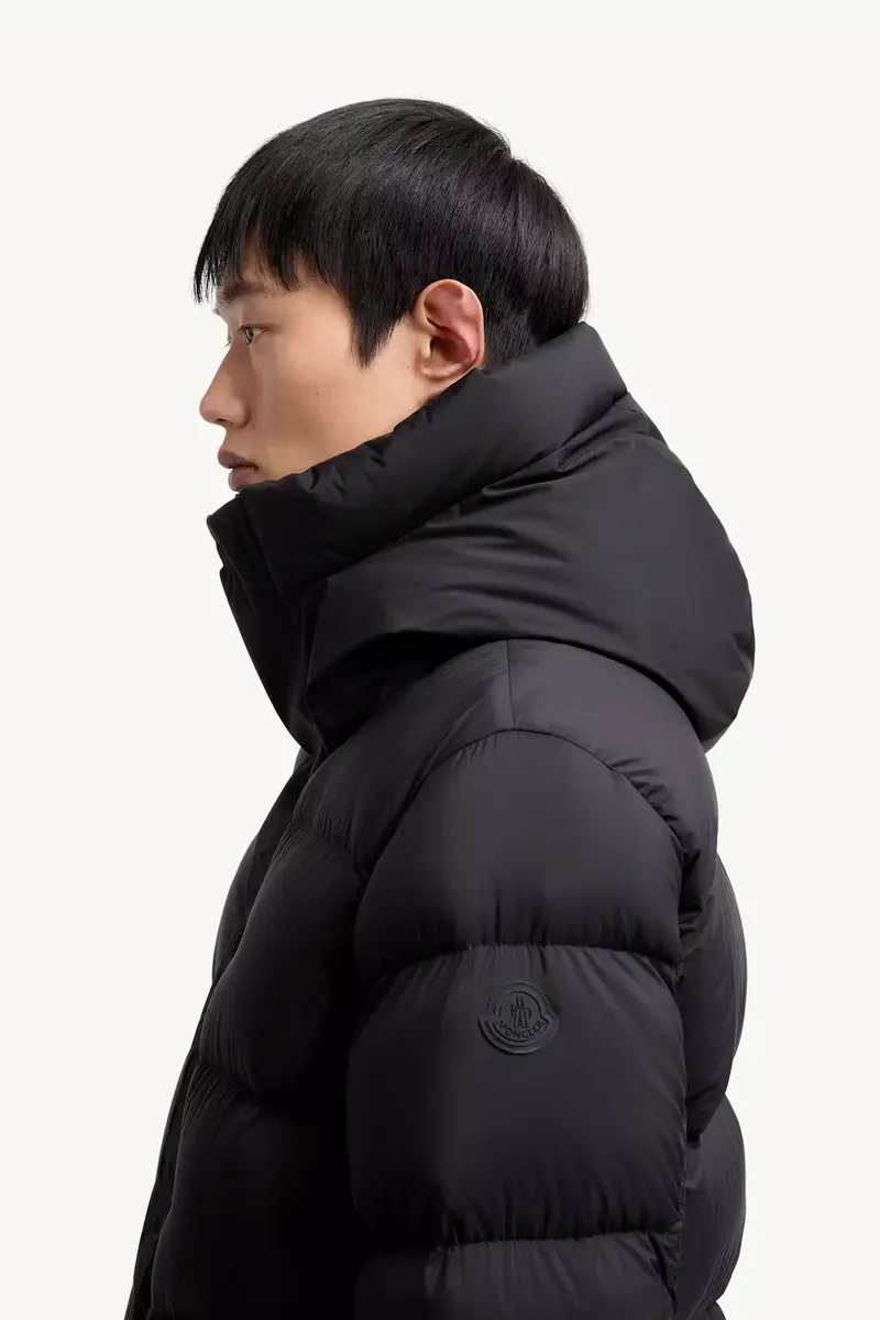 Moncler Madeira Hooded Short Down Jacket | Thumbnail 4
