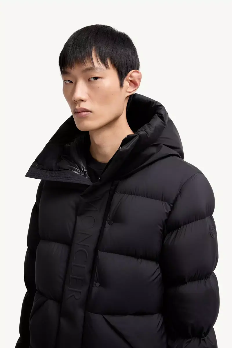 Moncler Madeira Hooded Short Down Jacket | Thumbnail 7
