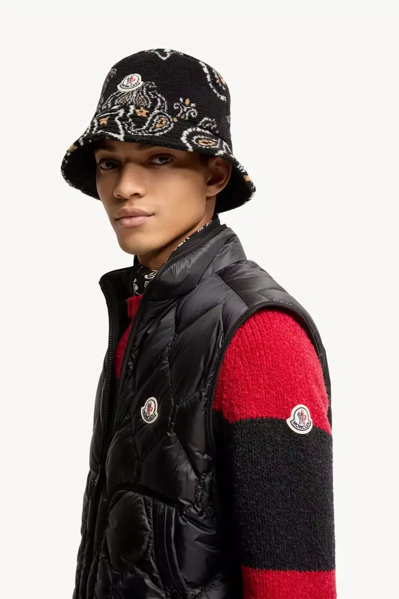 Moncler Erelia Diamond Quilted Down Vest | Thumbnail 4