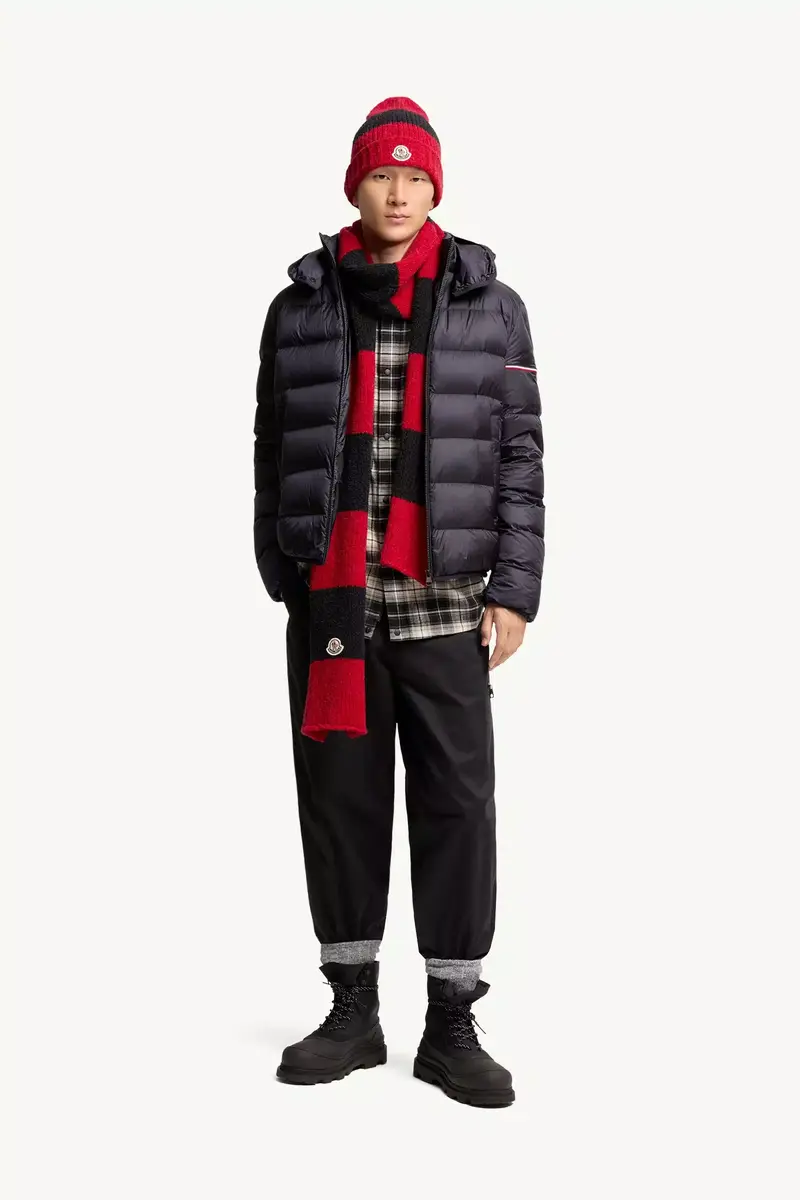 Moncler Ravenlock Hooded Short Down Jacket | Thumbnail 3