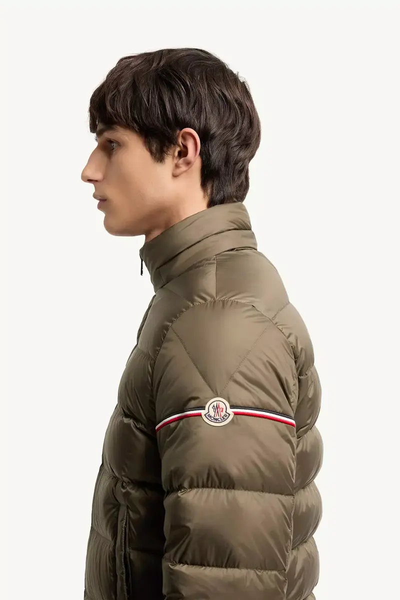 Moncler Ravenlock Hooded Short Down Jacket | Thumbnail 4