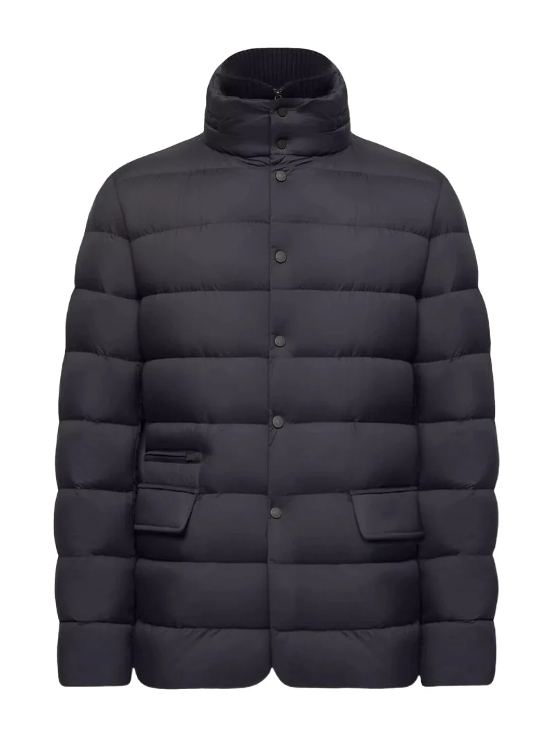 Elarune Hooded Short Down Jacket Elarune Hooded Short Down Jacket