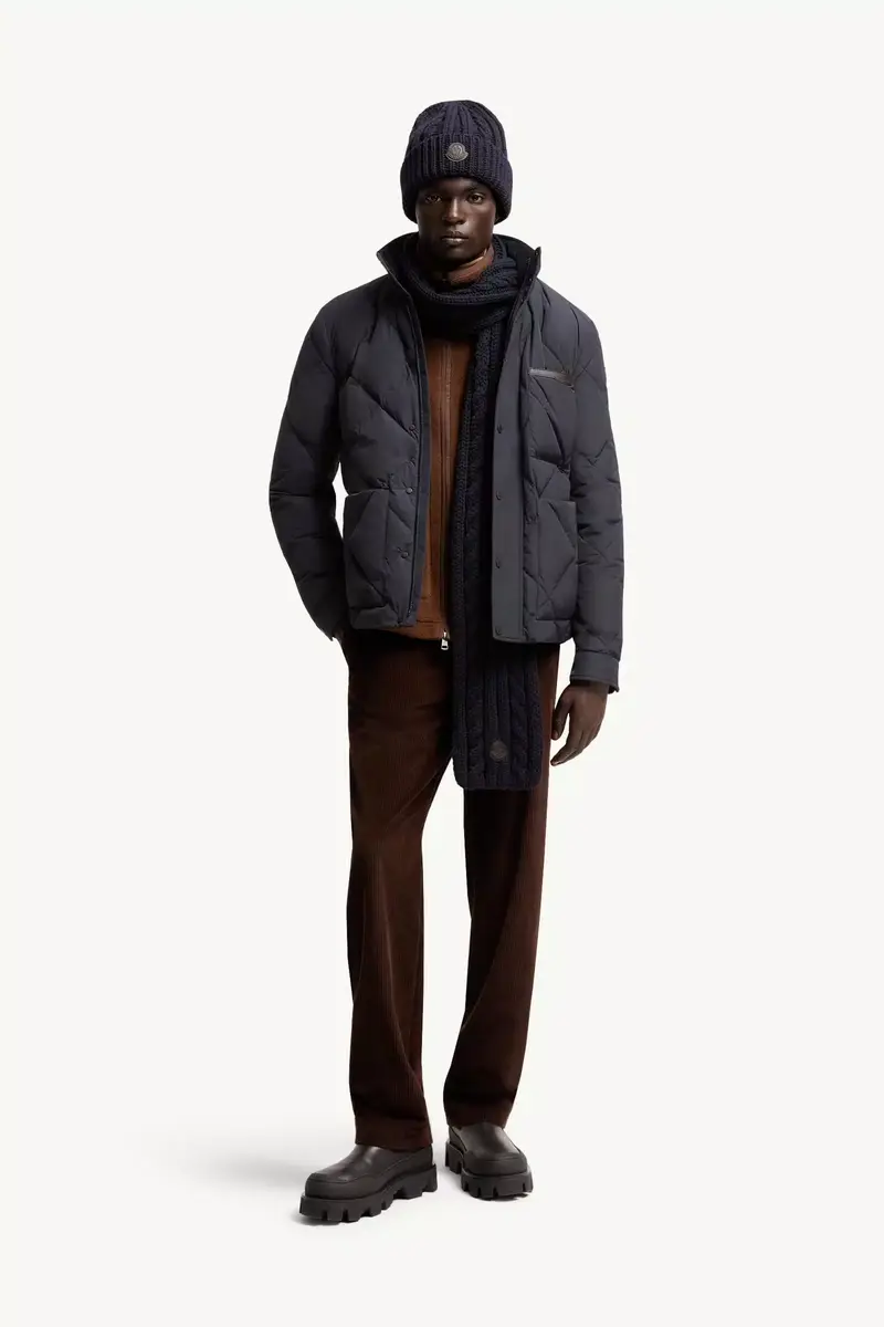 Moncler Surlake Diamond-quilted Short Down Jacket | Thumbnail 3 Moncler Surlake Diamond-quilted Short Down Jacket | Thumbnail 3