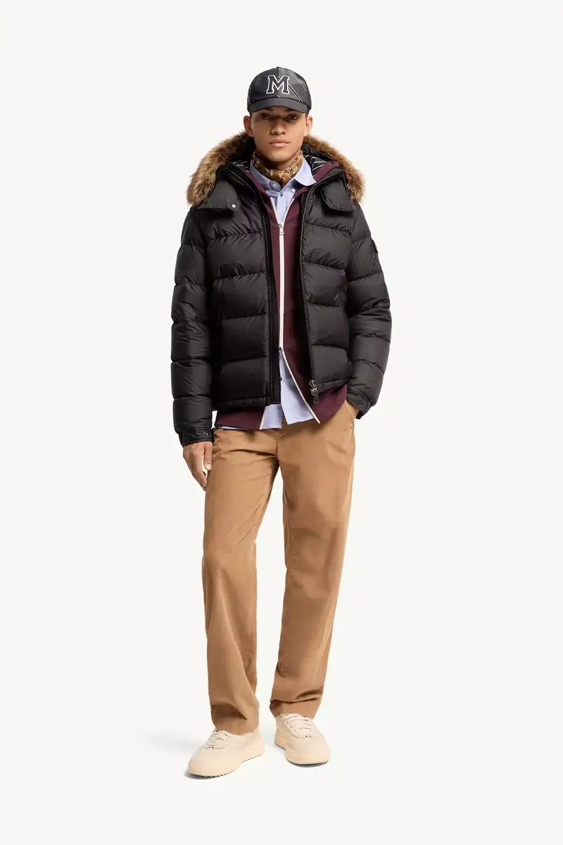 Moncler Mayaf Hooded Short Down Jacket | Thumbnail 3
