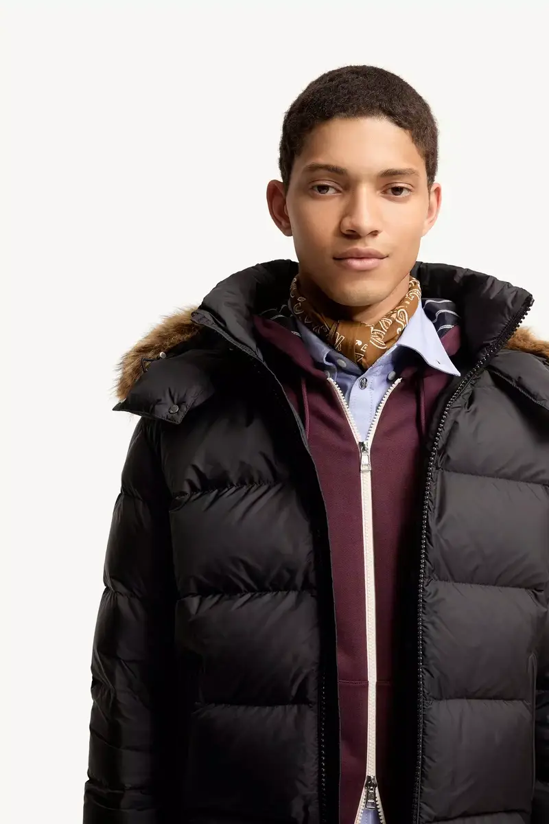 Moncler Mayaf Hooded Short Down Jacket | Thumbnail 8