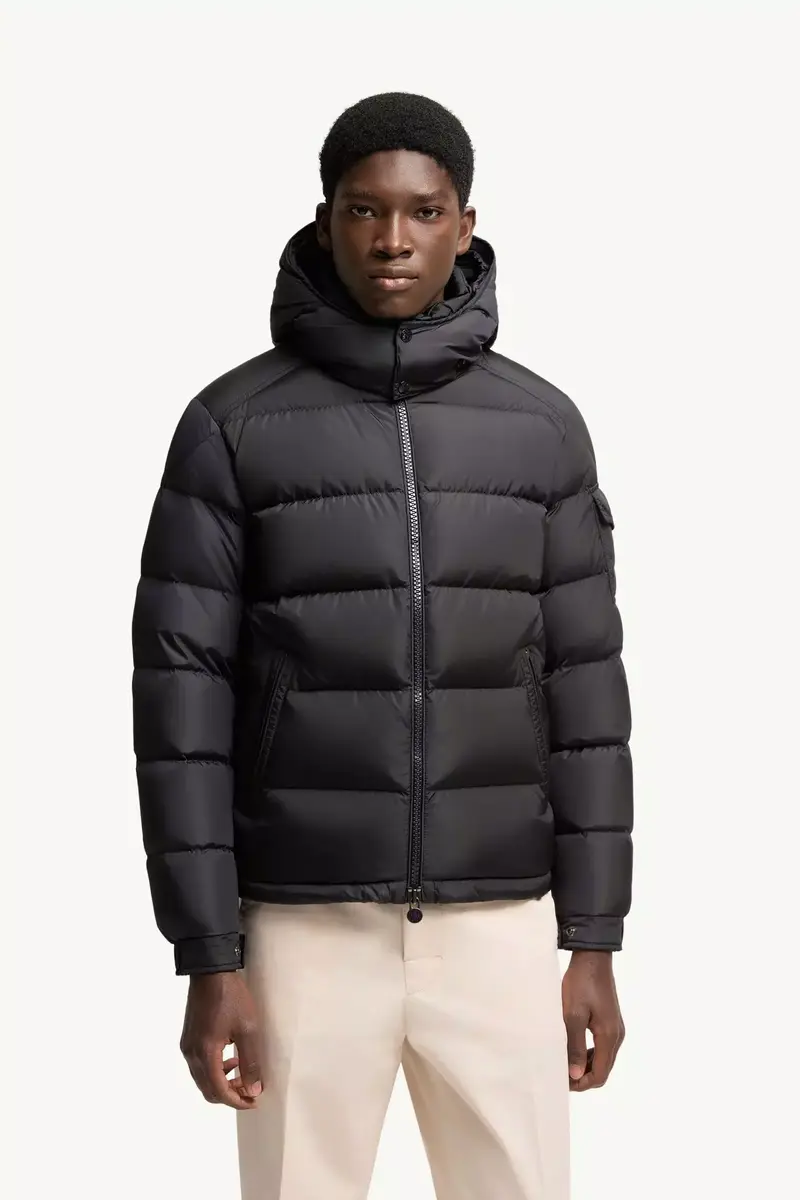 Moncler Maya Matte Short Down Jacket | Thumbnail 5