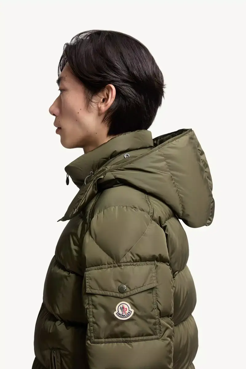 Moncler Maya Matte Short Down Jacket | Thumbnail 7