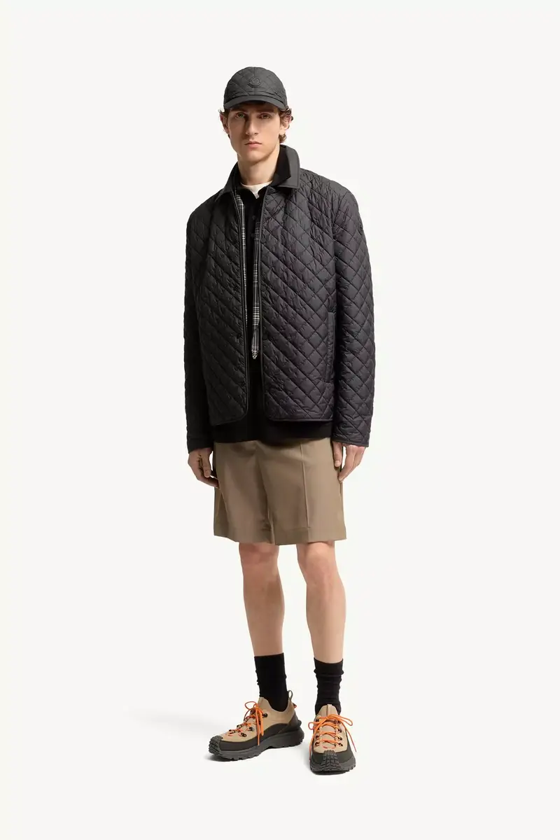 Moncler Avrelie Diamond Quilted Padded Shirt Jacket | Thumbnail 3 Moncler Avrelie Diamond Quilted Padded Shirt Jacket | Thumbnail 3
