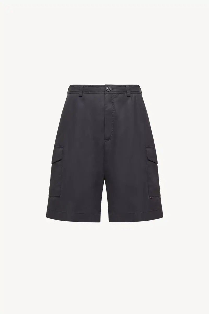 Moncler Gabardine Cargo Shorts | Thumbnail 2