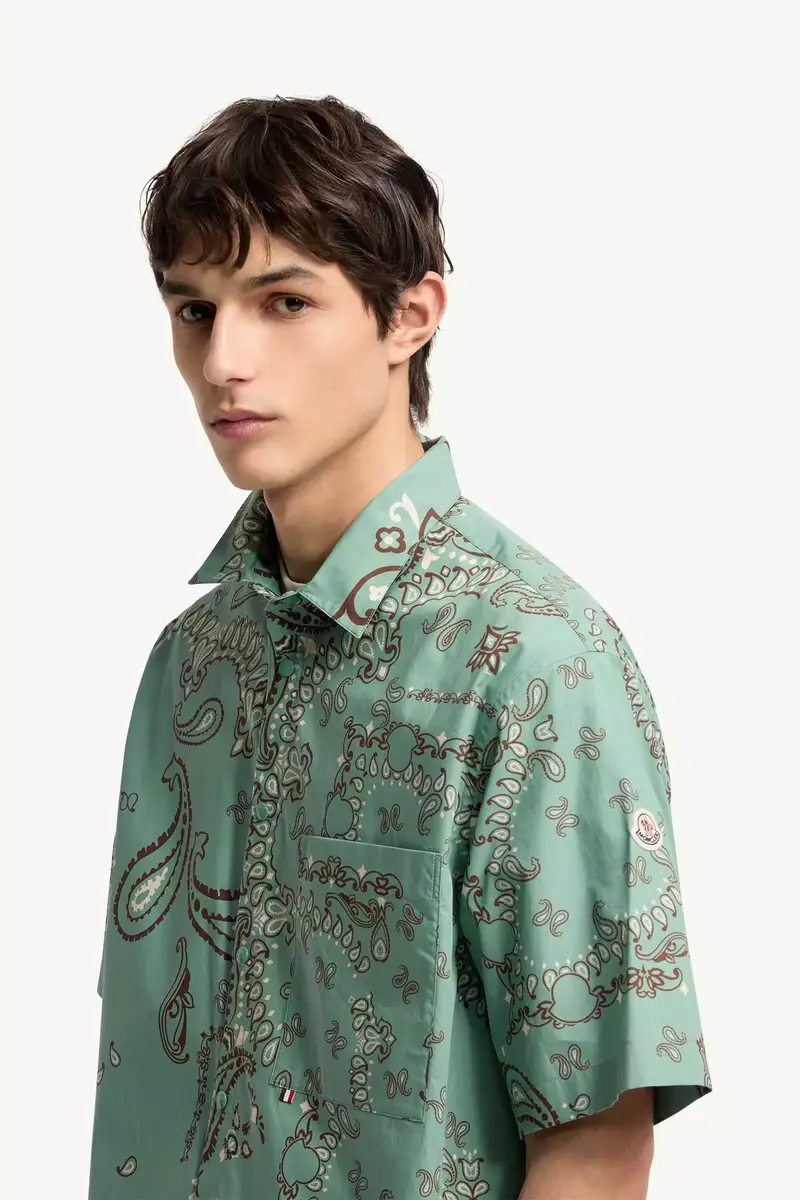 Moncler Paisley Cotton Short Sleeve Shirt | Thumbnail 4 Moncler Paisley Cotton Short Sleeve Shirt | Thumbnail 4