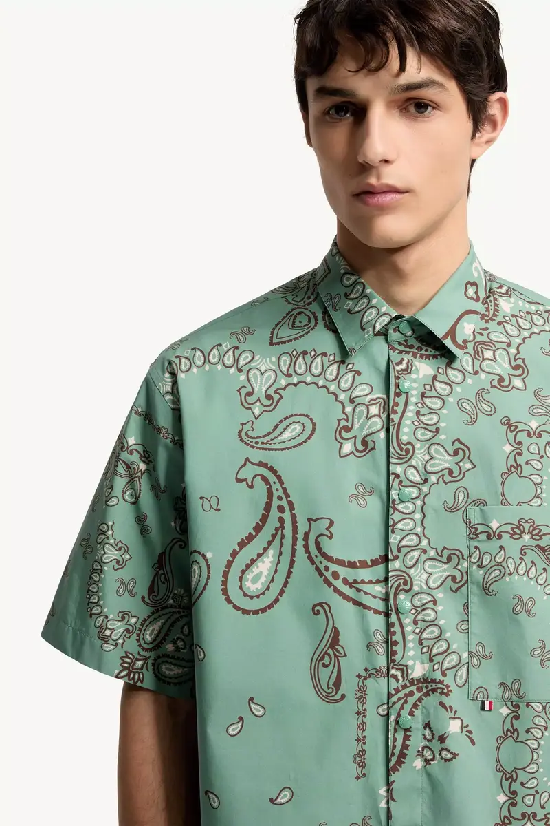 Moncler Paisley Cotton Short Sleeve Shirt | Thumbnail 7 Moncler Paisley Cotton Short Sleeve Shirt | Thumbnail 7