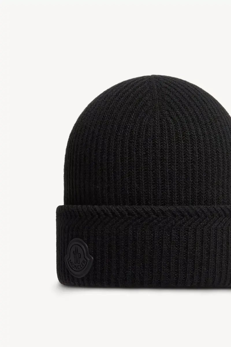 Moncler Cashmere Blend Logo Beanie | Thumbnail 4 Moncler Cashmere Blend Logo Beanie | Thumbnail 4