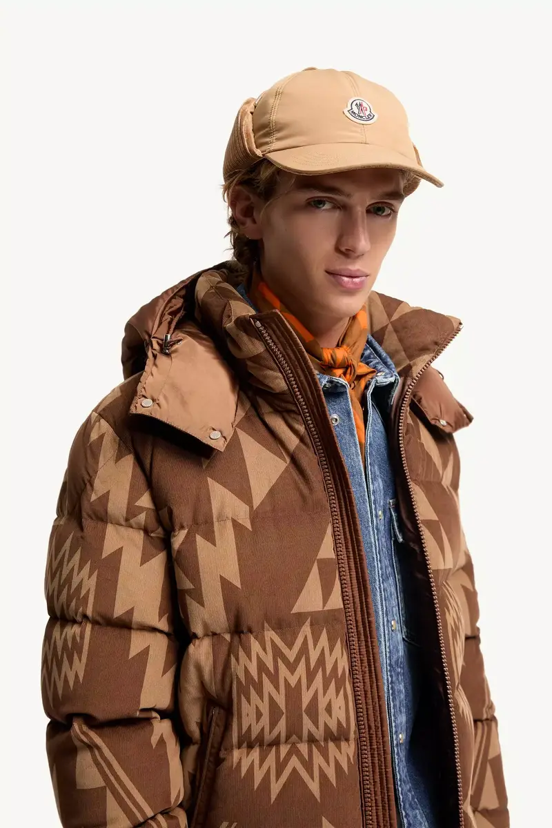Moncler Corduroy Baseball Cap | Thumbnail 3 Moncler Corduroy Baseball Cap | Thumbnail 3