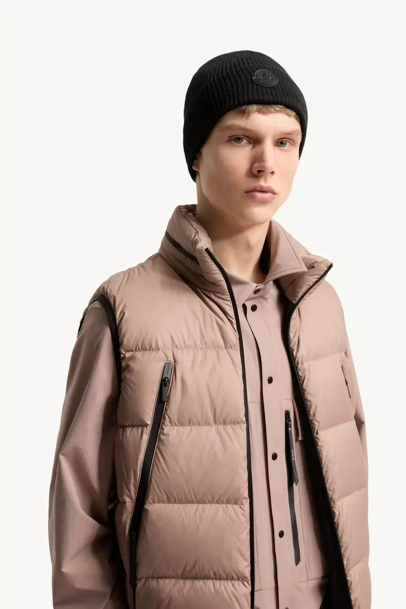 Moncler Logo Wool Beanie | Thumbnail 3 Moncler Logo Wool Beanie | Thumbnail 3
