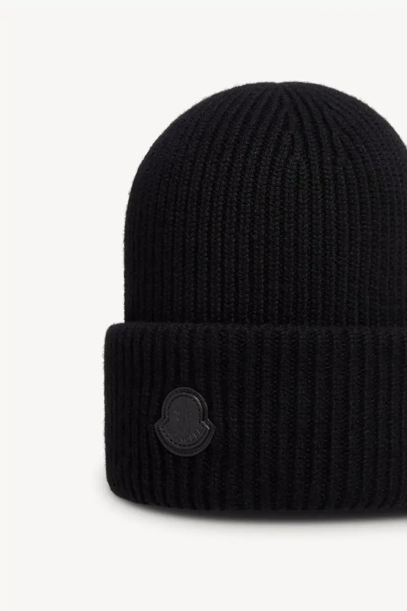 Moncler Leather Logo Cashmere Beanie | Thumbnail 4 Moncler Leather Logo Cashmere Beanie | Thumbnail 4