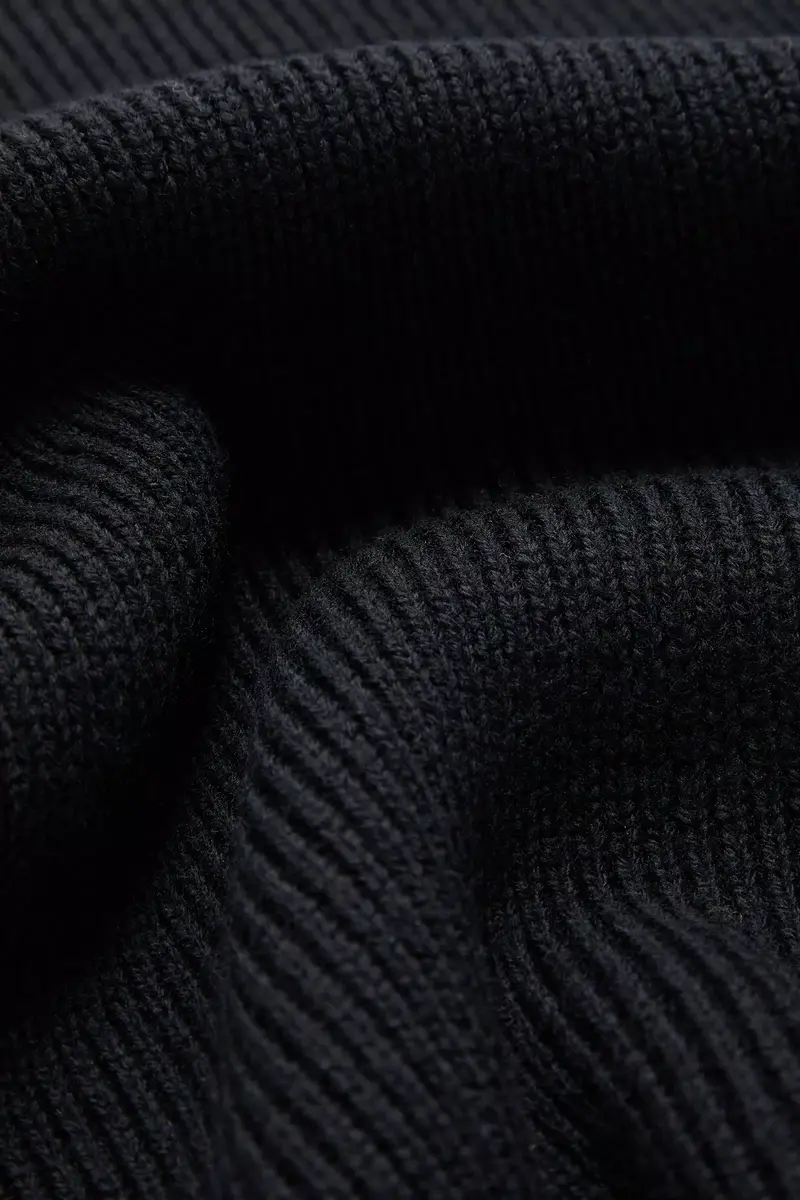 Moncler Wool Scarf | Thumbnail 4