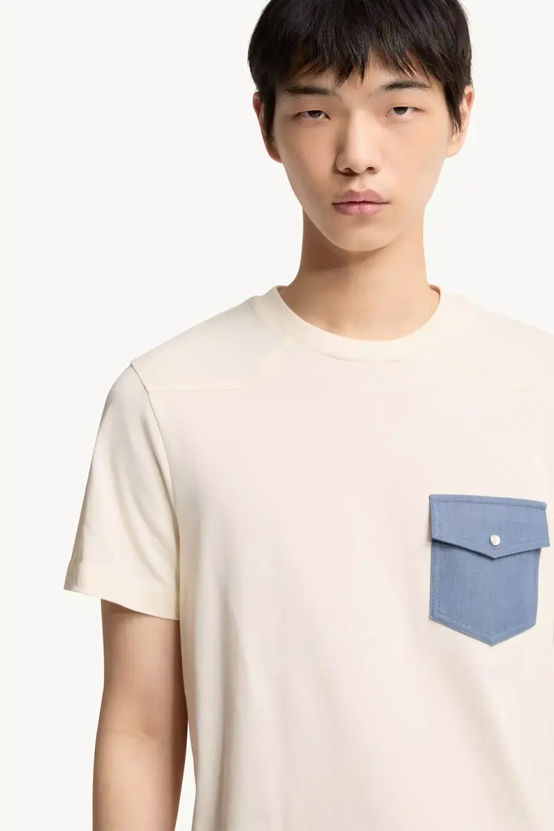 Moncler Cotton Jersey T-shirt With Denim Pocket | Thumbnail 6 Moncler Cotton Jersey T-shirt With Denim Pocket | Thumbnail 6