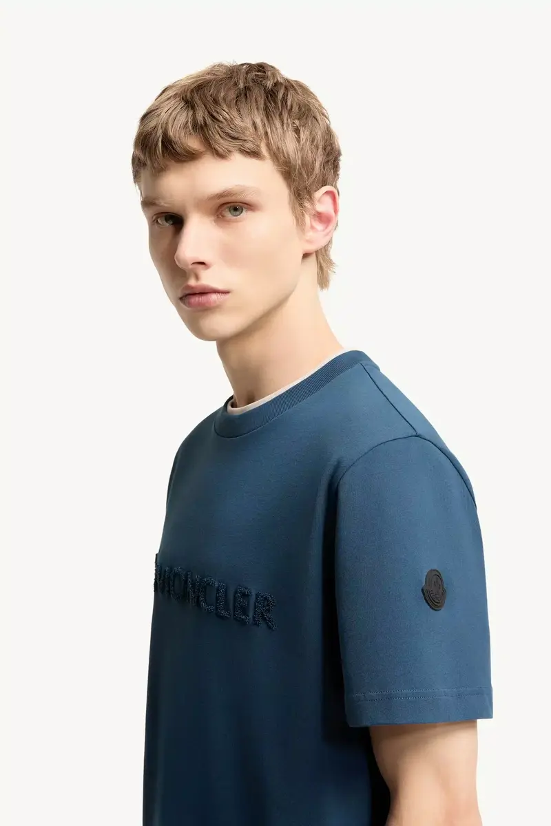 Moncler Logo Cotton T-shirt | Thumbnail 4