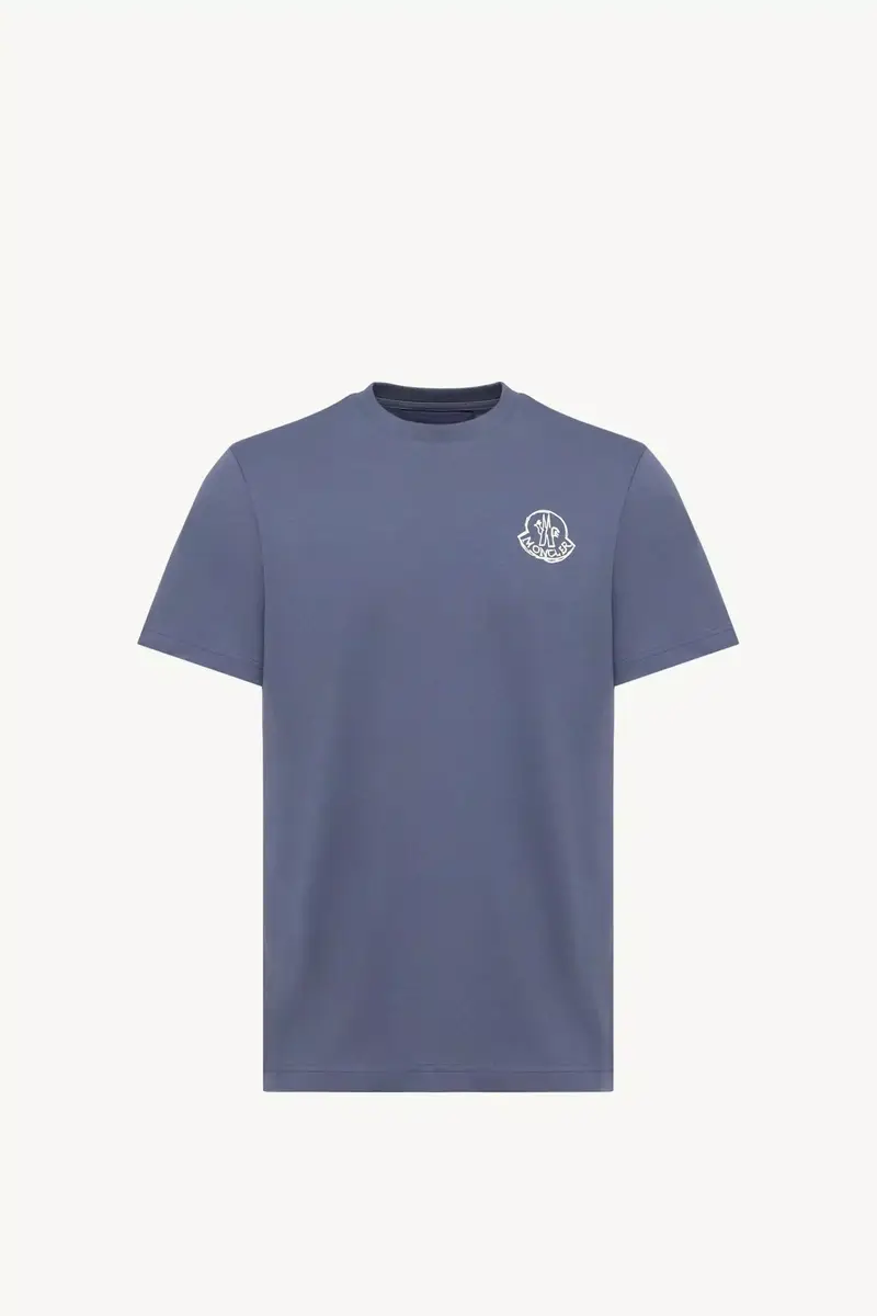 Moncler Cotton Jersey Logo Patch T-shirt | Thumbnail 2 Moncler Cotton Jersey Logo Patch T-shirt | Thumbnail 2
