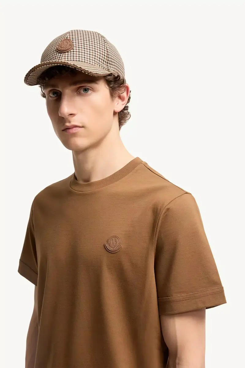 Moncler Double Leather Logo Cotton T-shirt | Thumbnail 4 Moncler Double Leather Logo Cotton T-shirt | Thumbnail 4