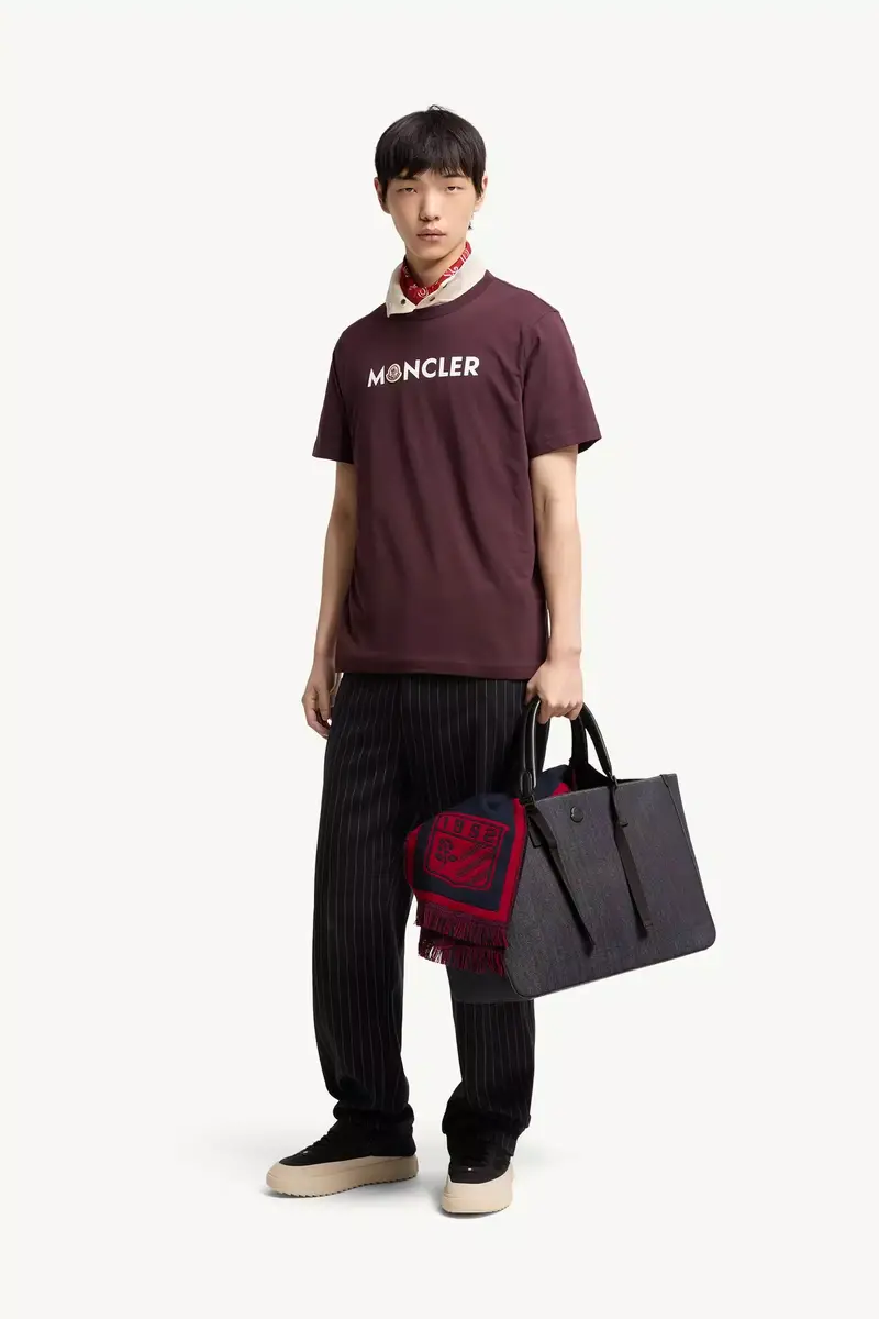 Moncler Logo Cotton T-shirt | Thumbnail 3