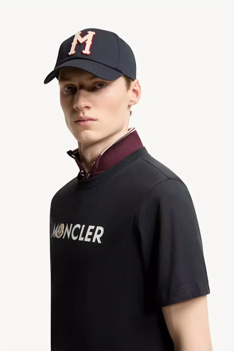 Moncler Logo Cotton T-shirt | Thumbnail 4 Moncler Logo Cotton T-shirt | Thumbnail 4