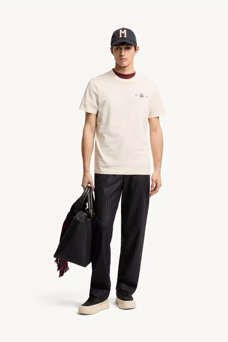 Moncler Logo Cotton T-shirt | Thumbnail 3 Moncler Logo Cotton T-shirt | Thumbnail 3